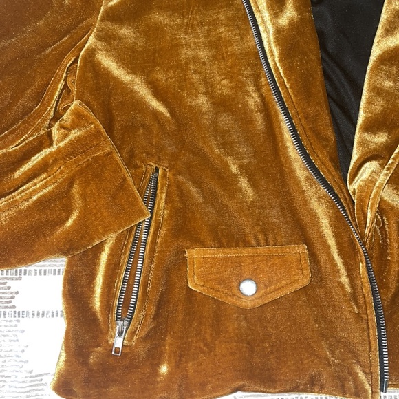 Womens - Jacket Moto style - Picture 2 of 5